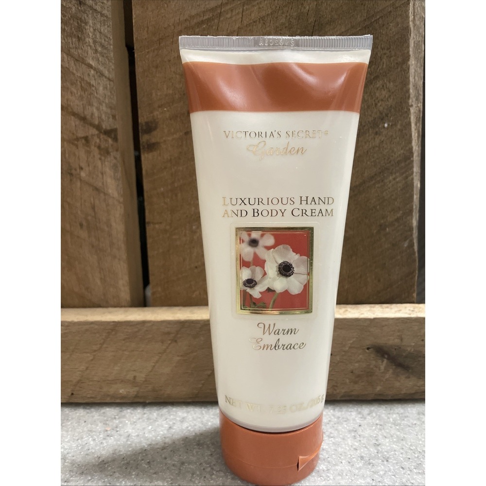 VINTAGE‎ Y2K Victoria's Secret Garden Hand and Body Cream Warm Embrace. Rare